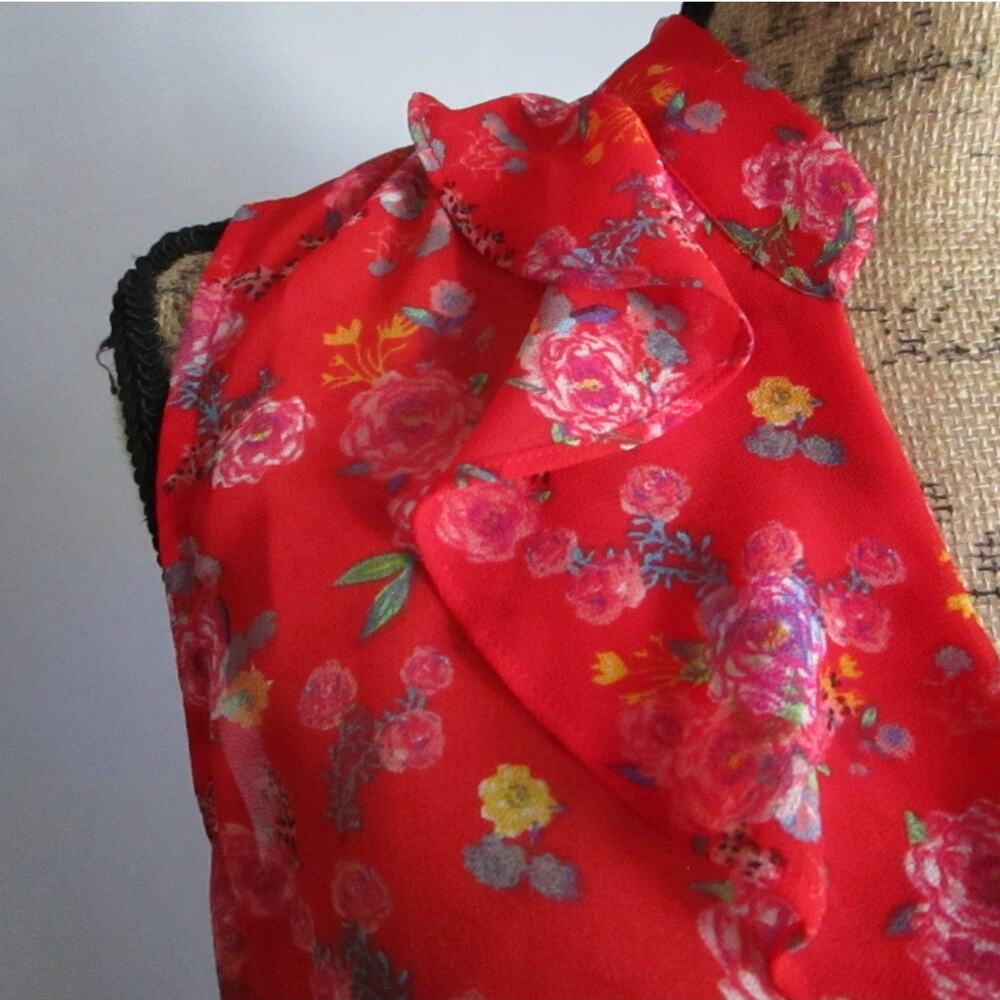 cAbi Crush Floral Ruffle Sleeveless Blouse Red Sheer Top Size S - Picture 14 of 17